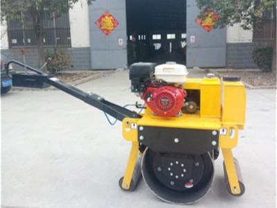 現(xiàn)貨供應(yīng)壓路機新鋪道路壓實機單輪壓路機