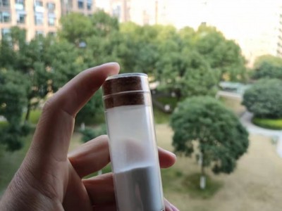九朋藍(lán)寶石用5微米級(jí)6N高純氧化鋁CY-6L5uN