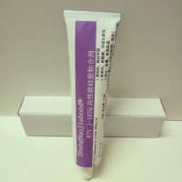 不發(fā)白硅膠粘PMMA用什么膠水？粘硅膠彈性膠水